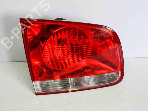 Venstre baglygte bagklap VW TOUAREG (7LA, 7L6, 7L7) 2.5 R5 TDI (163 hp) 6491292