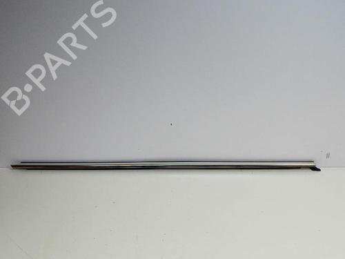 Bageste højre beklædning VW PASSAT B8 (3G2, CB2) 1.6 TDI (120 hp) 14670651
