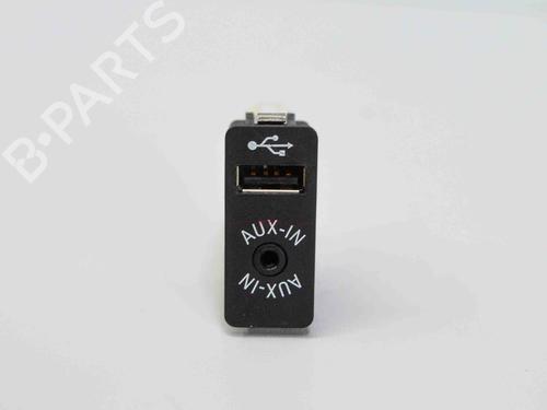 Used Electronic module BMW X3 (F25) sDrive 20 i (184 hp) 13030093