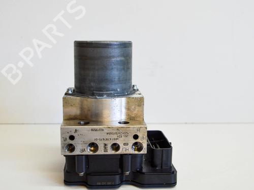 Used ABS pump BMW 5 (F10) 535 i (306 hp) 13933118