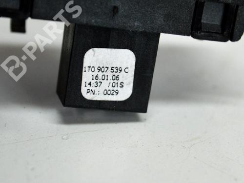Control unit VW TOURAN (1T1, 1T2) 1.9 TDI | BP6492441M11 