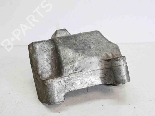 Used Support VW CADDY III Box Body/MPV (2KA, 2KH, 2CA, 2CH) 2.0 SDI (70 hp) 14688141