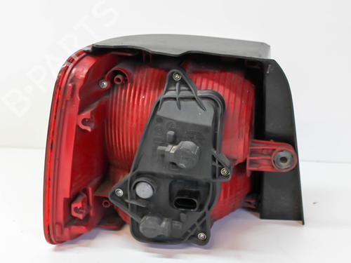 Right taillight VW TOURAN (1T3) 1.6 TDI | BP14675697C35 