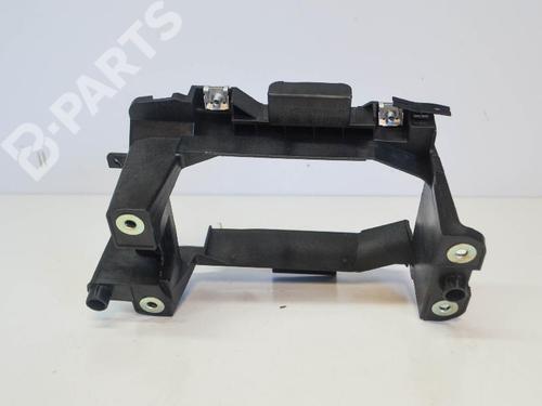 Gear lever AUDI A3 Limousine (8VS, 8VM) 1.5 TFSI | BP10299984M90 