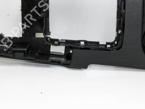 Gear lever AUDI A3 Limousine (8VS, 8VM) 1.8 TFSI | BP22358573M90 