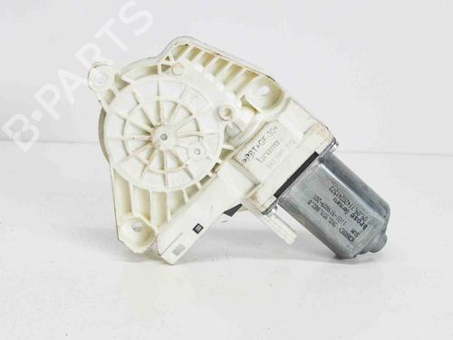 Rudehejsemotor bagstkærm højre VW SHARAN (7N1, 7N2) 2.0 TDI (115 hp) 7915061