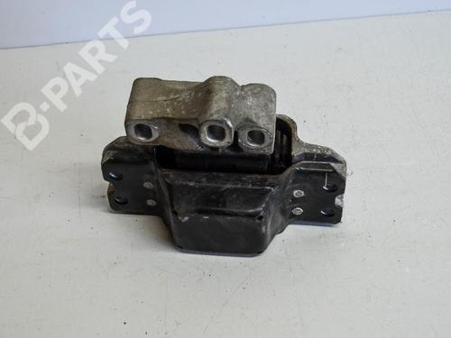 Support de moteur VW TIGUAN (5N_) 2.0 TDI 4motion (140 hp) 6495225