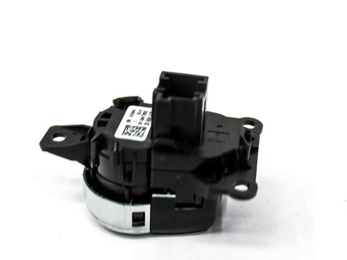 Switch BMW X5 (F15, F85) xDrive 50 i | BP22848009I30