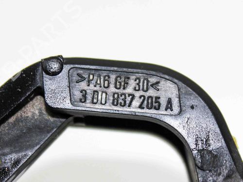 Venstre foran utvendig håndtak VW PHAETON (3D1, 3D2, 3D3, 3D4, 3D6, 3D7, 3D8, 3D9) 3.2 V6 | BP21087676C128 