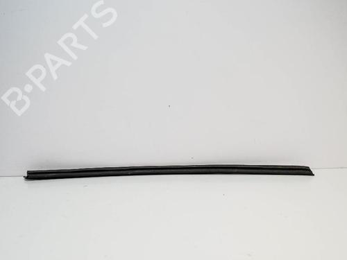 Used Door moulding trim AUDI A4 B8 (8K2) 2.0 TDI (143 hp) 14690140