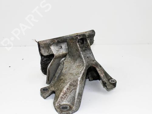Used Support AUDI Q5 (8RB) 3.2 FSI quattro (270 hp) 17714009