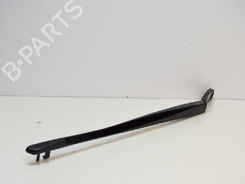 Used Front windshield wiper arm BMW 5 (F10) 520 d (184 hp) 14689607