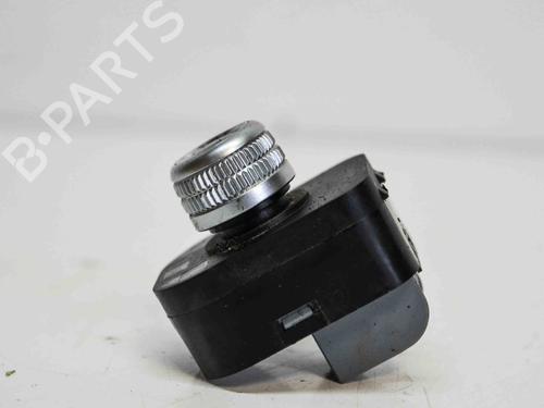 Switch AUDI Q5 (8RB) 2.0 TDI quattro | BP6500642I30