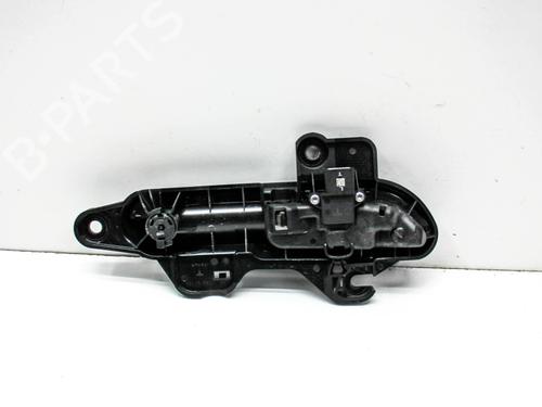 Front left exterior door handle TESLA MODEL Y (5YJY) EV Performance All-wheel Drive | BP28823056C128 