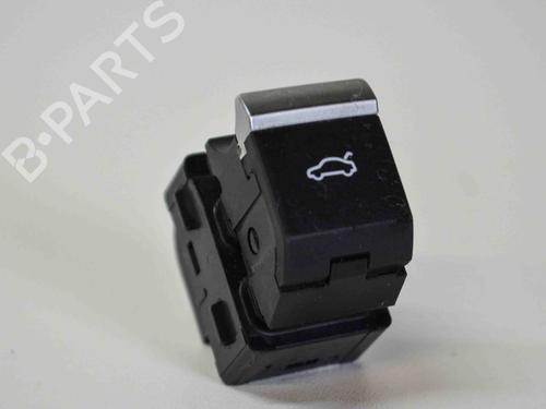 Used Switch AUDI A4 B9 (8W2, 8WC) 2.0 TFSI (190 hp) 8851319