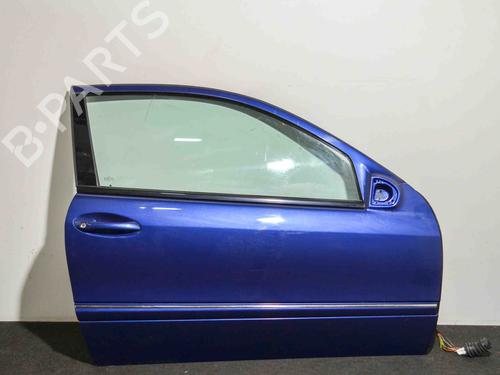 Used Right front door Right front door 8848444 8848444