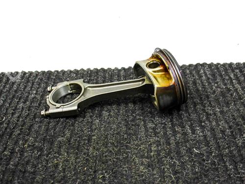 Andre DODGE CHALLENGER Coupe 5.7 | BP26513781O1