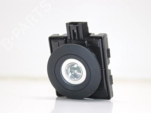 interior-roof-light-audi-q5-fyb-fyg-2016-36313690 main image