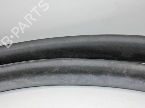 Rubber door seal TESLA MODEL Y (5YJY) EV Performance All-wheel Drive | BP28823068C142 