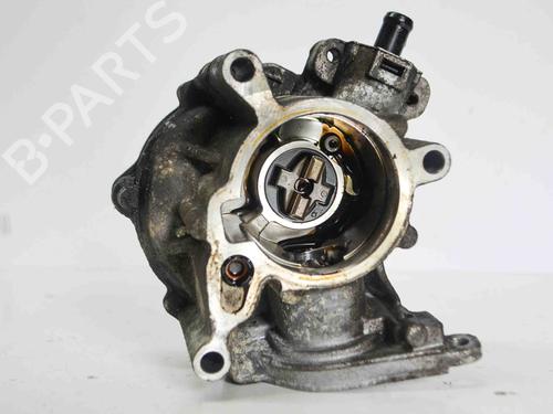 Used Vacuum pump SKODA OCTAVIA II Combi (1Z5) 1.8 TSI 4x4 (160 hp) 6484444