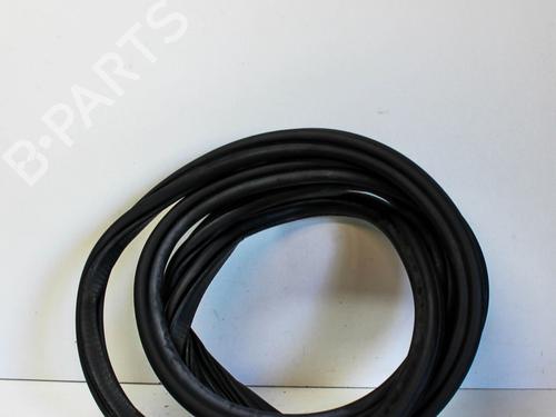 Used Rubber door seal AUDI Q5 (8RB) 3.0 TFSI quattro (272 hp) 14677117