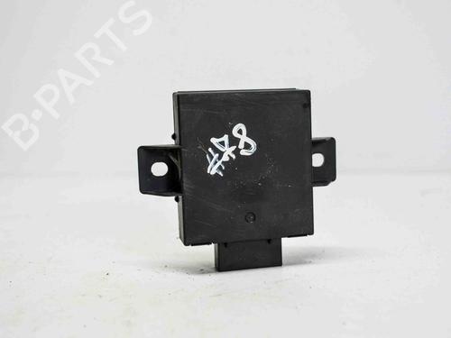 Used Electronic module VW TOUAREG (7LA, 7L6, 7L7) 3.0 V6 TDI (225 hp) 6489212