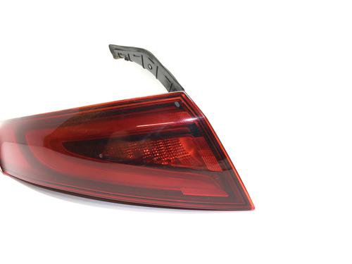 Left taillight ALFA ROMEO GIULIA (952_) 2.0 (952ACA25) | BP38278388C34 - Image 2