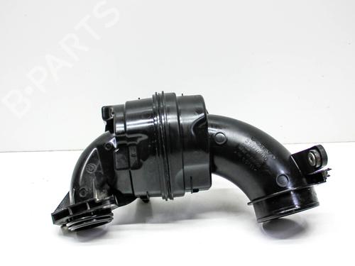 Used Pipe VOLVO V60 II Cross Country (227) T5 AWD (250 hp) 28822776