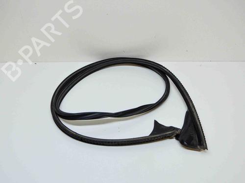 Borracha vedante da porta MERCEDES-BENZ CLA Coupe (C117) CLA 250 (117.344) (211 hp) 14678856