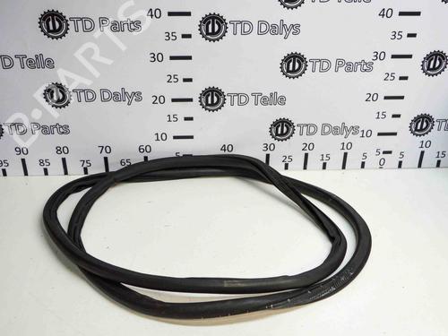 Used Rubber door seal SKODA SUPERB II Estate (3T5) 1.6 TDI (105 hp) 14671825