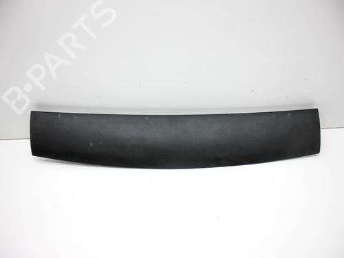 BP29811718I3 main image