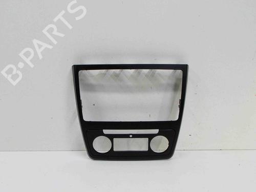 BP15083833O1 main image