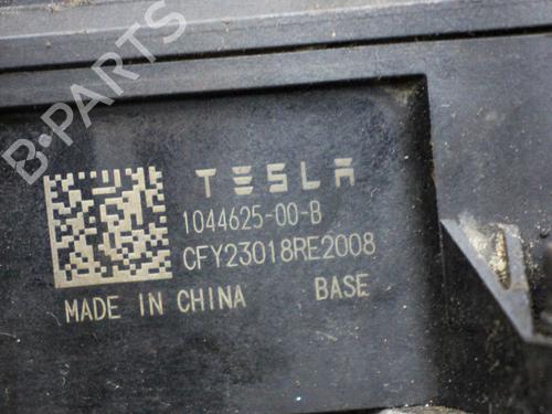 Left rear brake caliper TESLA MODEL Y (5YJY) EV Performance All-wheel Drive | BP28823159M107