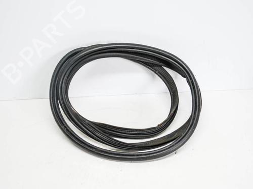 Used Rubber door seal VW POLO IV (9N_, 9A_) 1.4 TDI (80 hp) 14685040