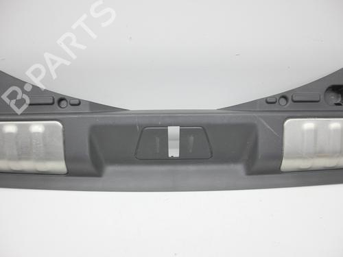 Tailgate trim LAND ROVER RANGE ROVER SPORT III (L461) P440e PHEV AWD | BP31761852C151 