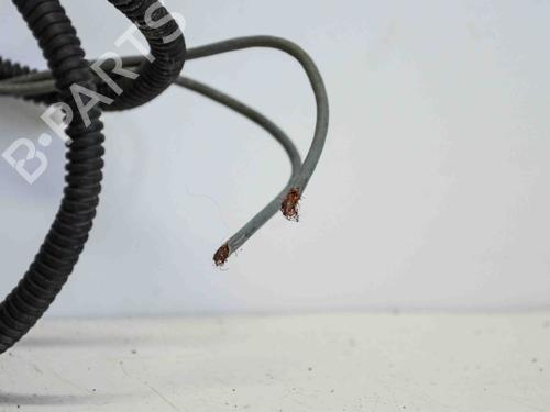 Antenna/Base VW TOUAREG (7LA, 7L6, 7L7) 2.5 R5 TDI | BP8852671C140