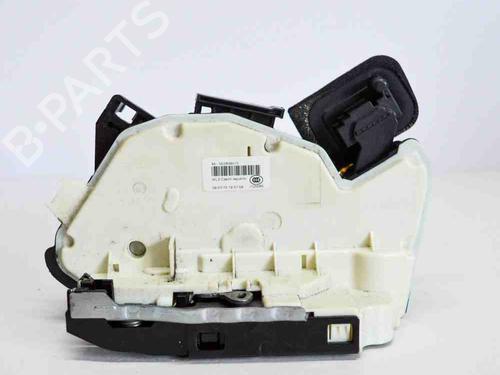 Used Rear left lock SKODA YETI (5L) 1.2 TSI (105 hp) 6493936