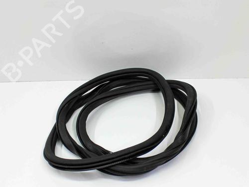 Used Rubber door seal VW JETTA IV (162, 163, AV3, AV2) 2.5 (170 hp) 20238889