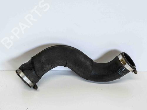 Tuyau d'intercooler AUDI A4 B8 Avant (8K5) 2.0 TFSI (180 hp) 14686246