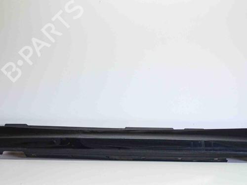 Faldon izquierdo BMW 1 (E87) 120 d (163 hp) 14686771