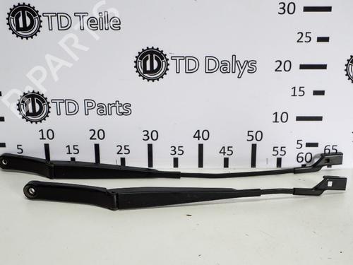 Used Front wipers mechanism SKODA YETI (5L) 2.0 TDI 4x4 (110 hp) 14671664