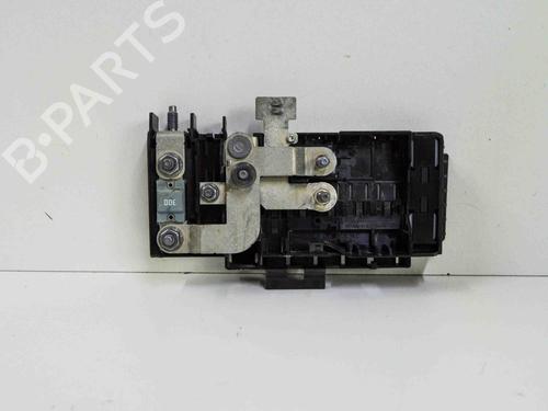 Used Fuse box MERCEDES-BENZ CLA Coupe (C117) CLA 250 (117.344) (211 hp) 13519328