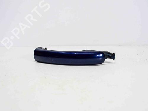 Türgriff vorne rechts außen für VW TOUAREG (7LA, 7L6, 7L7) 3.0 V6 TDI (225 hp) 6489190