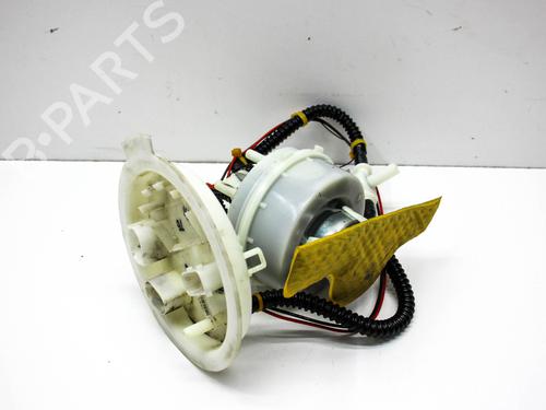 Used Fuel pump BMW 6 Gran Coupe (F06) 650 i (449 hp) 26514000