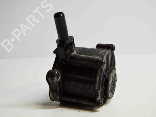 Used Vacuum pump MERCEDES-BENZ C-CLASS (W204) C 250 CDI (204.003) (204 hp) 6481918