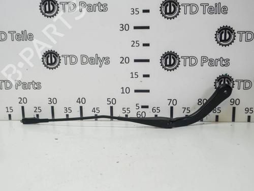 Used Front windshield wiper arm BMW 3 Touring (E91) 318 i (143 hp) 14672682