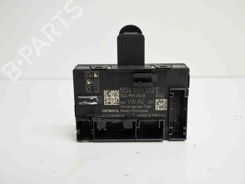Used Electronic module SEAT LEON (5F1) 1.6 TDI (115 hp) 8850315