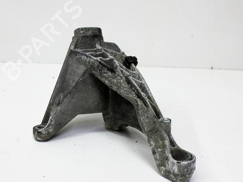 Support AUDI Q5 (8RB) 2.0 TDI quattro | BP17229089C155 