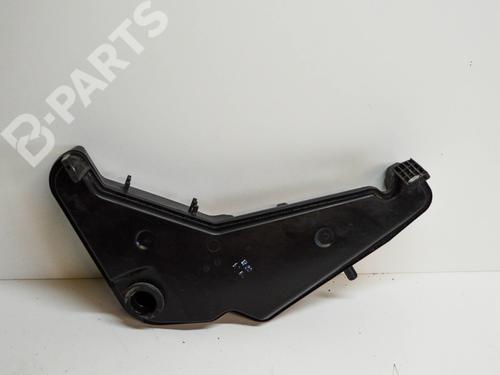 Used Windscreen washer tank AUDI Q5 (8RB) 2.0 TDI quattro (163 hp) 8851418