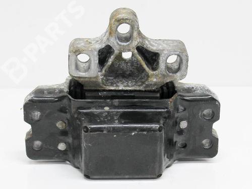 Used Crossmember SKODA OCTAVIA II (1Z3) 1.6 (102 hp) 8852383